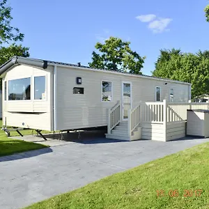 Short Stays Away Flamingoland Campsite Kirby Misperton