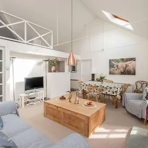 Apartment Joivy Loft At The Brewery With Free Parking